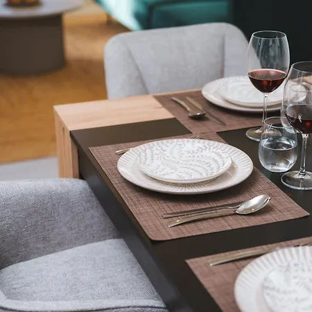 Lägenhet Modern Seaview In The Heart Of *