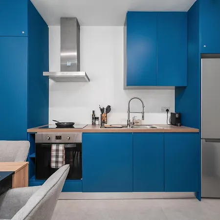 Modern Seaview In The Heart Of Lägenhet