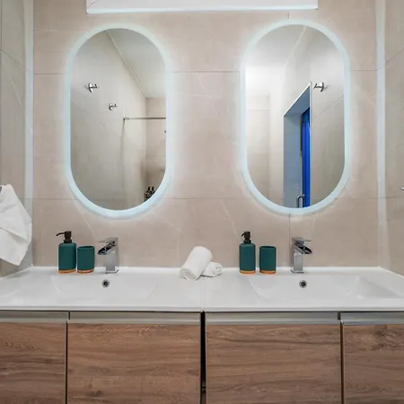 Modern Seaview In The Heart Of 公寓 圣纳帕